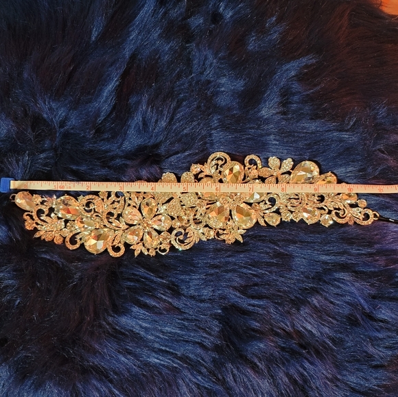 Bridal Crystal Design Headpiece - Picture 2 of 12